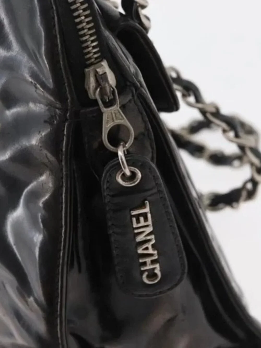 CHANEL brand	chanel color	black